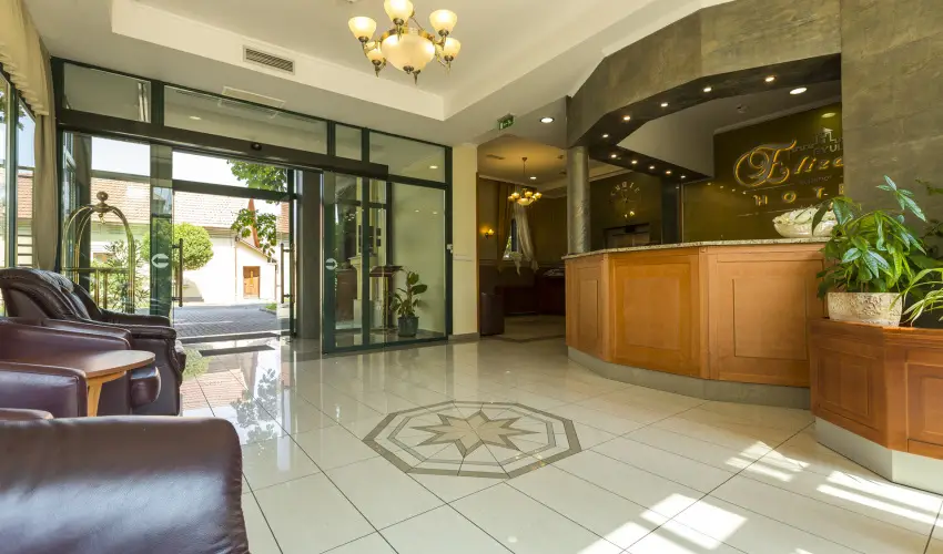 Elizabeth Hotel Gyula - Hsvt (min. 3 j)