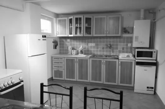 E�tv�s Nyaral� - H�sv�t (min. 4 �j)