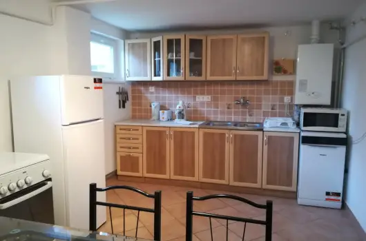 Etvs Nyaral - Hsvt (min. 4 j)