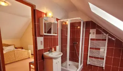 Szarvas Panzi Erdbnye