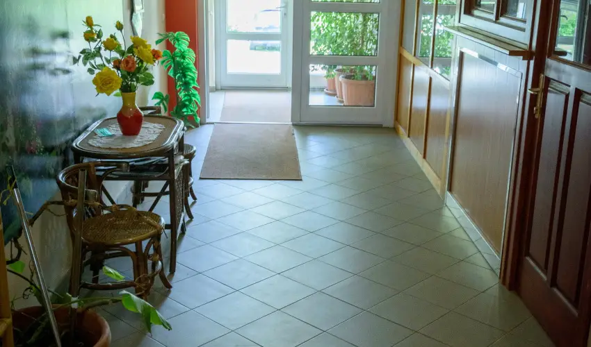 Erika Apartman Srvr - Hsvt (min. 3 j)