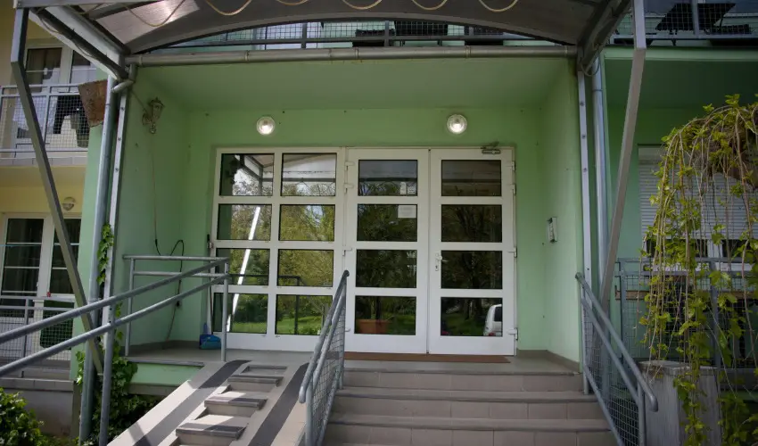 Erika Apartman Srvr - Hsvt (min. 3 j)