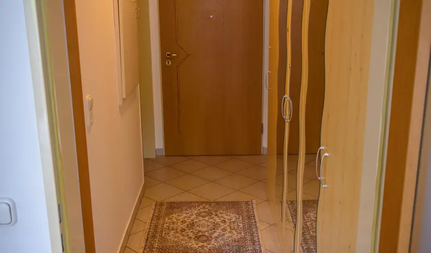 Erika Apartman Srvr - Hsvt (min. 3 j)