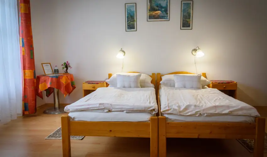 Erika Apartman Srvr - Hsvt (min. 3 j)