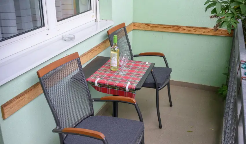 Erika Apartman Srvr - Hsvt (min. 3 j)