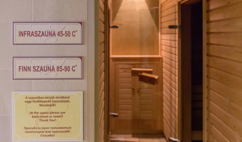 Erzsbet Nagy Szlloda Paks - Hsvt