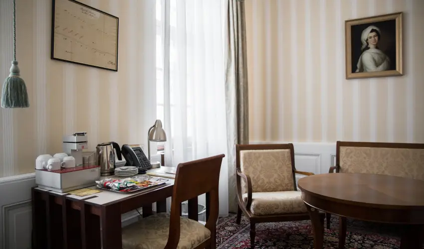 Erzsbet Nagy Szlloda Paks - Hsvt