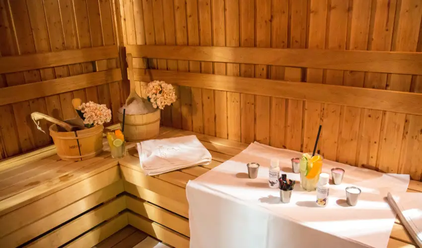 Erzsbet Nagy Szlloda Paks - Hsvt