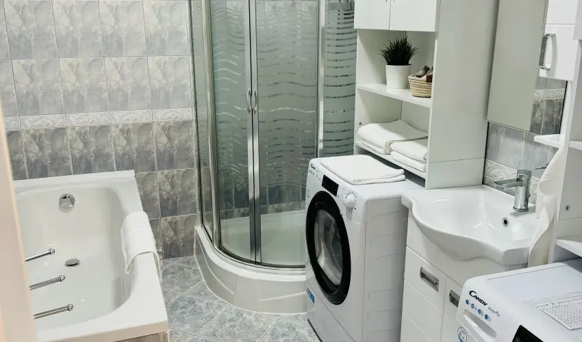 Eur�pa Apartman B�k�scsaba - H�sv�t