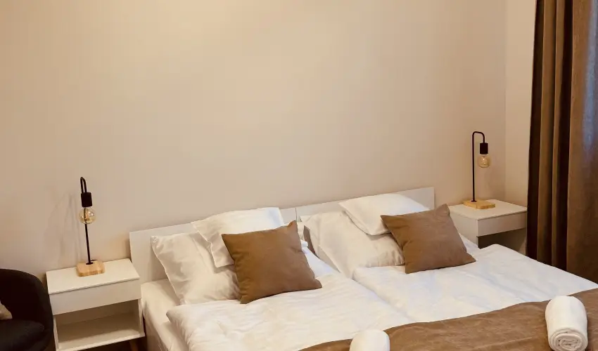 Eur�pa Apartman B�k�scsaba - H�sv�t