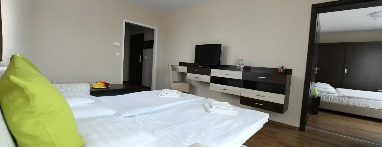 Ezsthd Hotel Veszprm - Hsvt 