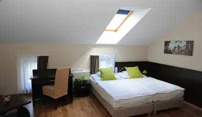 Ezsthd Hotel Veszprm