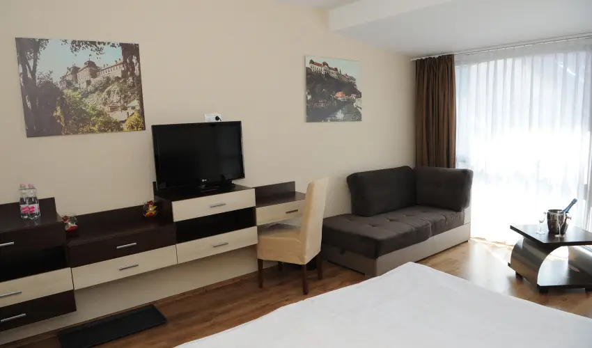 Ezsthd Hotel Veszprm - Hsvt 