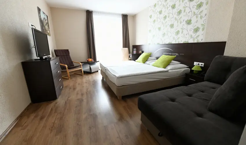 Ezsthd Hotel Veszprm - Hsvt 