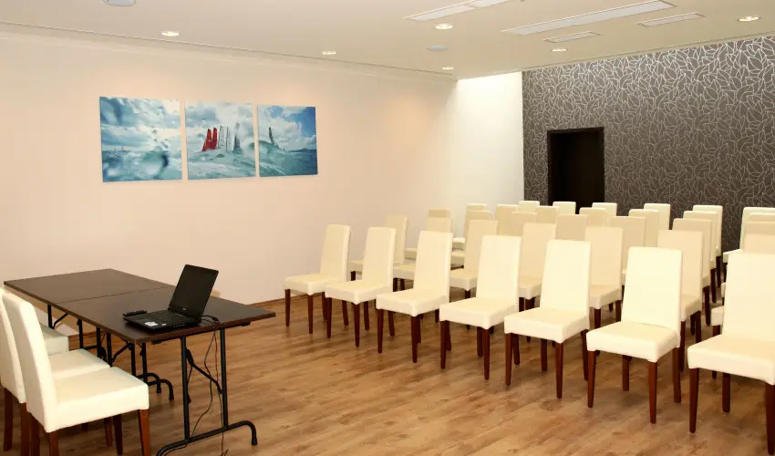 Ezsthd Hotel Veszprm - Hsvt 