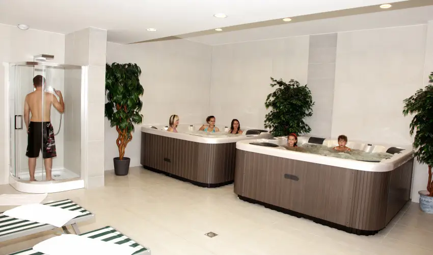 Ezsthd Hotel Veszprm - Hsvt 