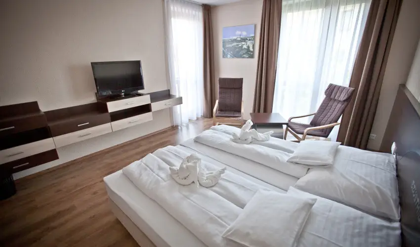 Ezsthd Hotel Veszprm - Hsvt 