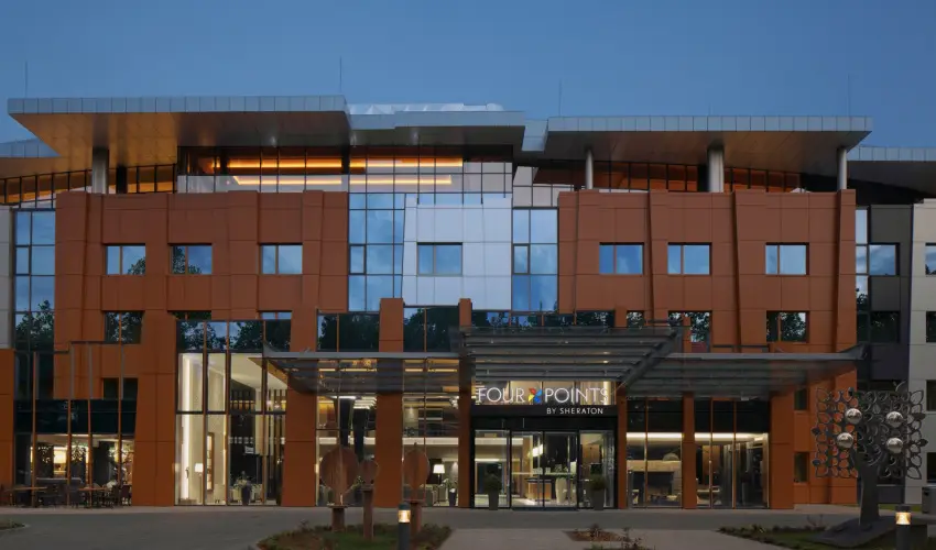 Four Points by Sheraton Kecskem�t Hotel & Konferenciak�zpont Kecskem�t - H�sv�ti Felt�lt�d�s & Wellness �lm�nycsomag (min. 2 �j)