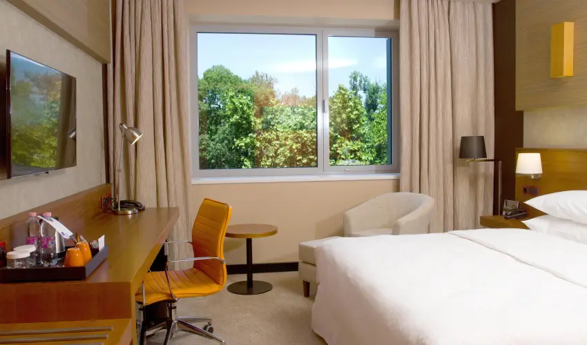 Four Points by Sheraton Kecskem�t Hotel & Konferenciak�zpont Kecskem�t - H�sv�ti Felt�lt�d�s & Wellness �lm�nycsomag (min. 2 �j)