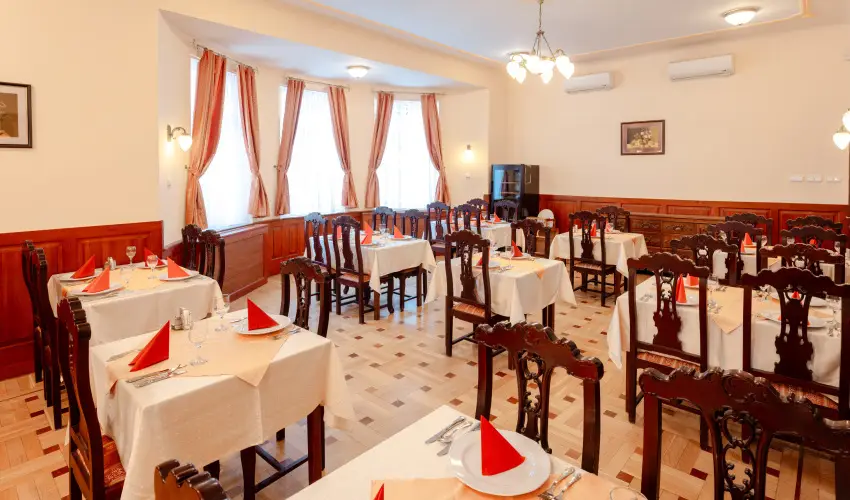 Fried Kast�ly Hotel Simontornya - H�sv�t (min. 3 �j)