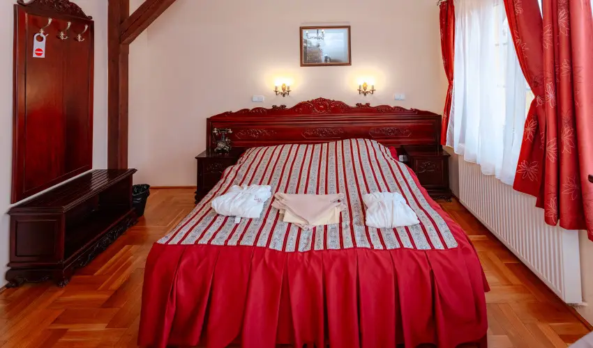 Fried Kast�ly Hotel Simontornya - H�sv�t (min. 3 �j)