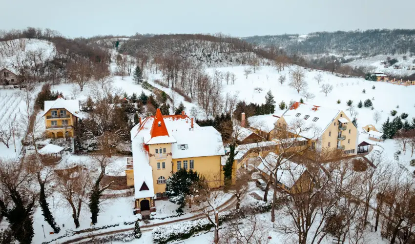 Fried Kast�ly Hotel Simontornya - H�sv�t (min. 3 �j)