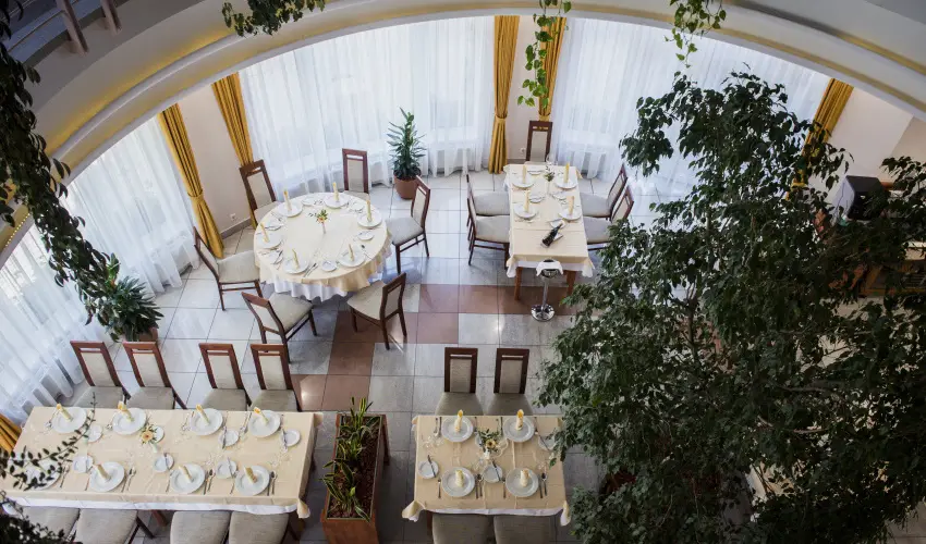 Garden Hotel Wellness & Konferencia Szolnok - Édeskettes romantika (min. 2 éj)