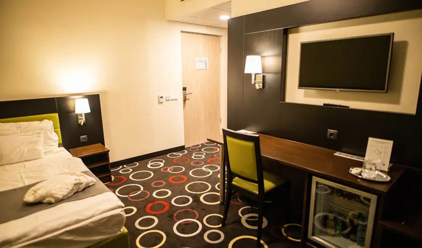 Garden Hotel Wellness & Konferencia Szolnok - Édeskettes romantika (min. 2 éj)