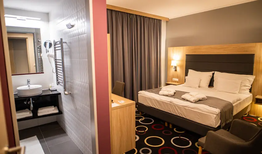 Garden Hotel Wellness & Konferencia Szolnok - Édeskettes romantika (min. 2 éj)