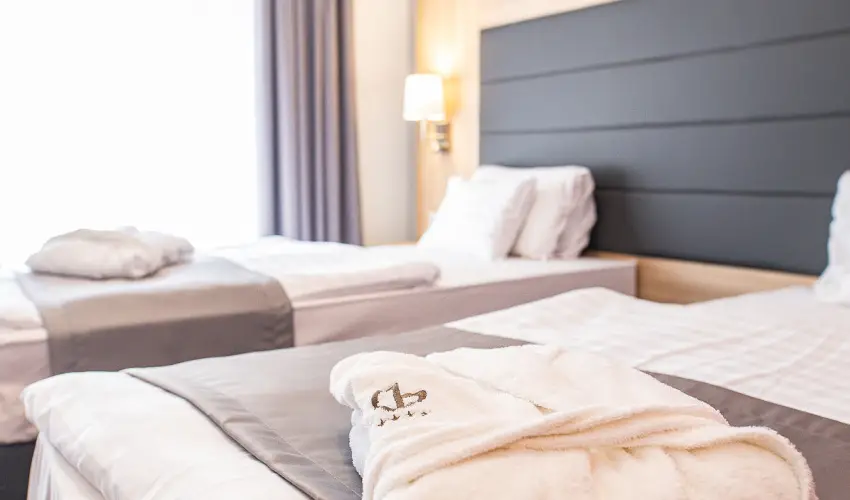 Garden Hotel Wellness & Konferencia Szolnok - Édeskettes romantika (min. 2 éj)