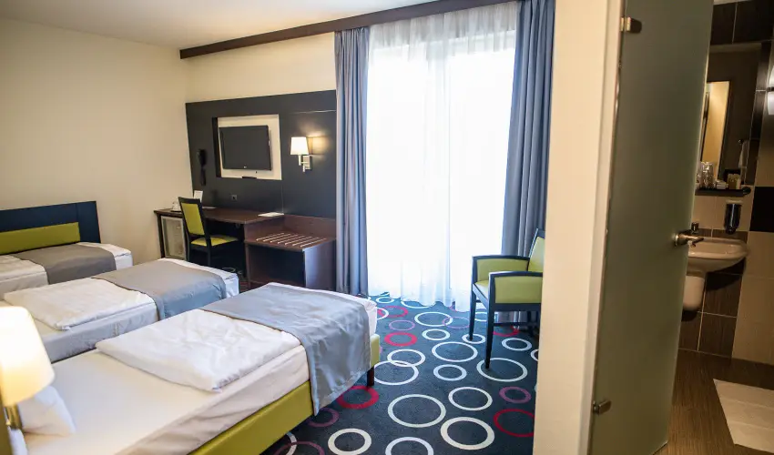 Garden Hotel Wellness & Konferencia Szolnok - Édeskettes romantika (min. 2 éj)