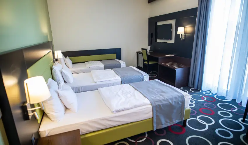 Garden Hotel Wellness & Konferencia Szolnok - Édeskettes romantika (min. 2 éj)