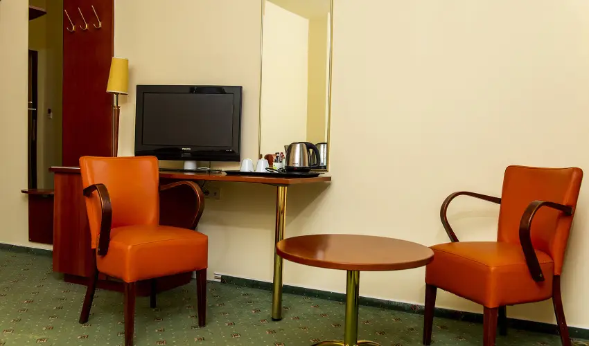 Gastland M0 Hotel Szigetszentmikls - Hsvt