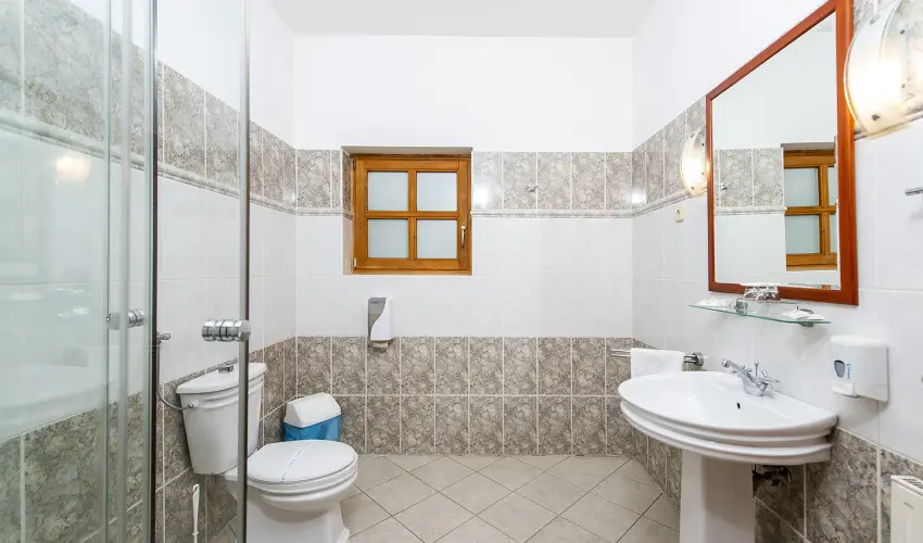 Gastland M0 Hotel Szigetszentmikls - Hsvt