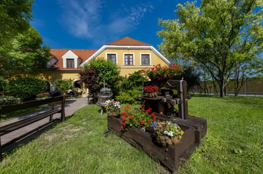 Gastland M0 Hotel - Hsvt