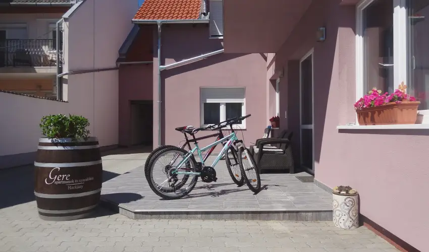 Gere Art & Exclusive Apartman Harkny - Hsvt (min. 3 j)