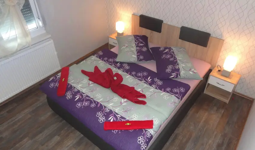 Gere Art & Exclusive Apartman Harkny - Hsvt (min. 3 j)