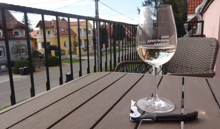 Gere Art & Exclusive Apartman Harkny - Hsvt (min. 3 j)