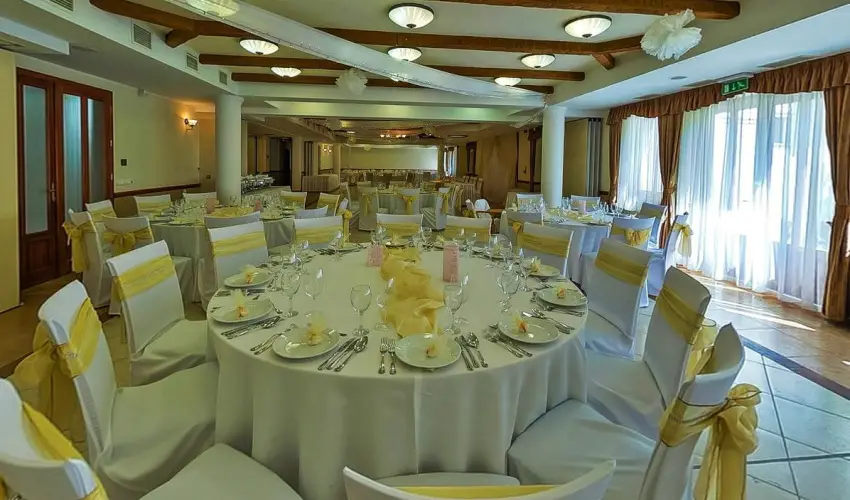 Geréby Kúria Hotel és Lovasudvar Lajosmizse - Húsvét
