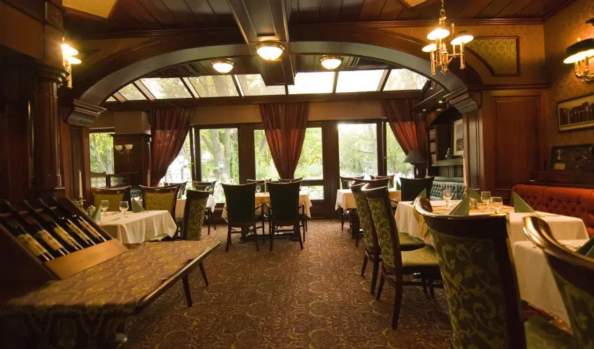 Golden Ball Club Hotel Gyr - Hsvt (min. 2 j)