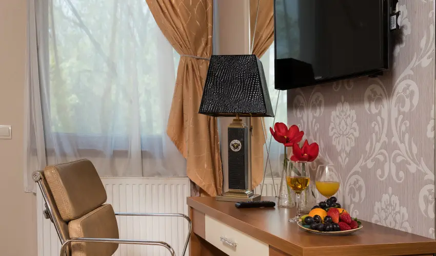 Golden Ball Club Hotel Gyr - Hsvt (min. 2 j)