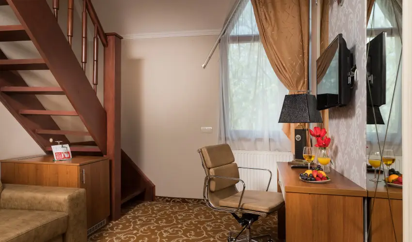 Golden Ball Club Hotel Gyr - Hsvt (min. 2 j)