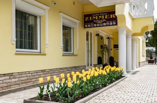 Gold Haus Panzi� - H�sv�t