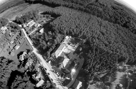Gosztola Gyngye-az erd szllodja - Hsvt
