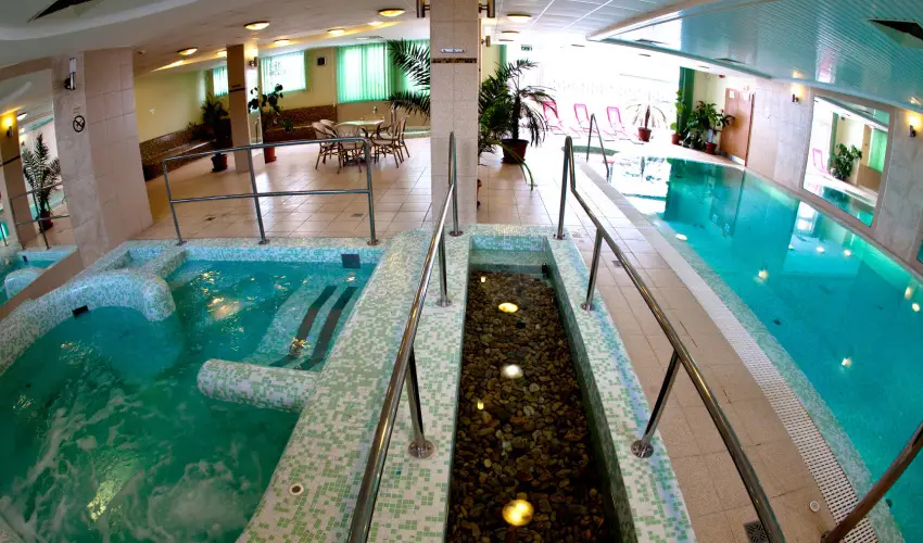 Granada Konferencia Wellness s Sport Hotel Kecskemt - Hsvt