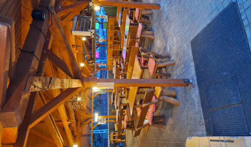 Grill Terasz tterem s Szllshely Mezkvesd - Hsvt 