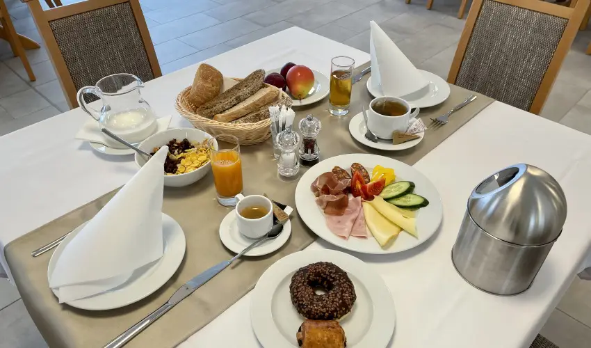 Gyirmt Sport & Wellness Hotel Gyr - Hsvt