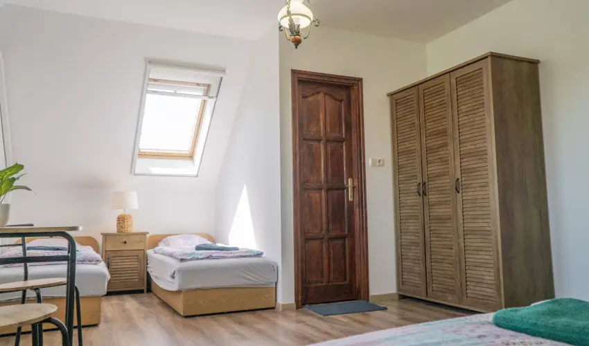 Gyulavez�r-Csob�nci Pihen� Vend�gh�z Gyulakeszi - H�sv�t (min. 2 �j)