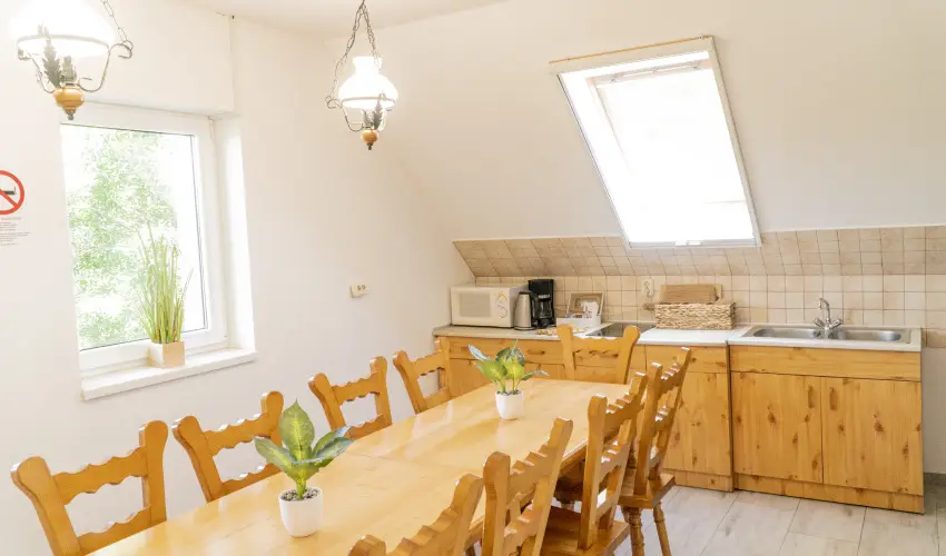 Gyulavez�r-Csob�nci Pihen� Vend�gh�z Gyulakeszi - H�sv�t (min. 2 �j)