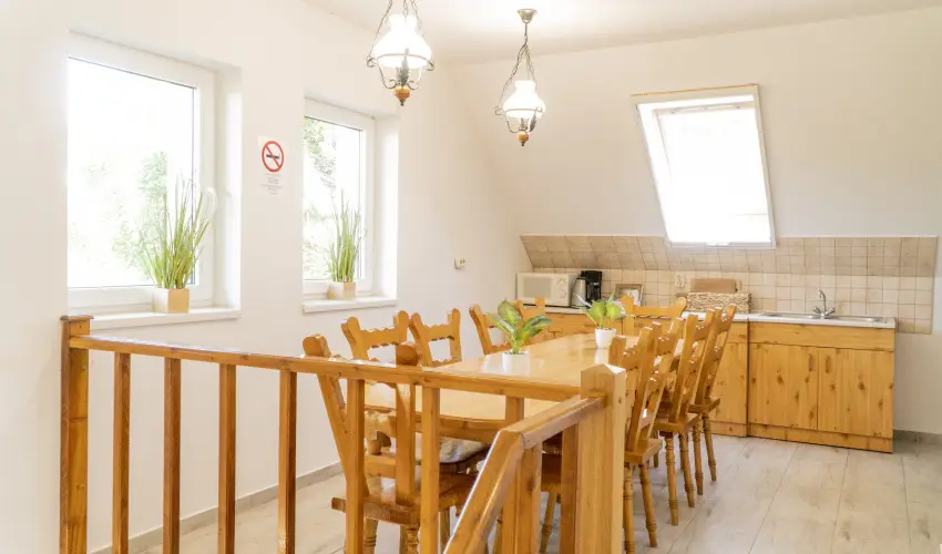 Gyulavez�r-Csob�nci Pihen� Vend�gh�z Gyulakeszi - H�sv�t (min. 2 �j)